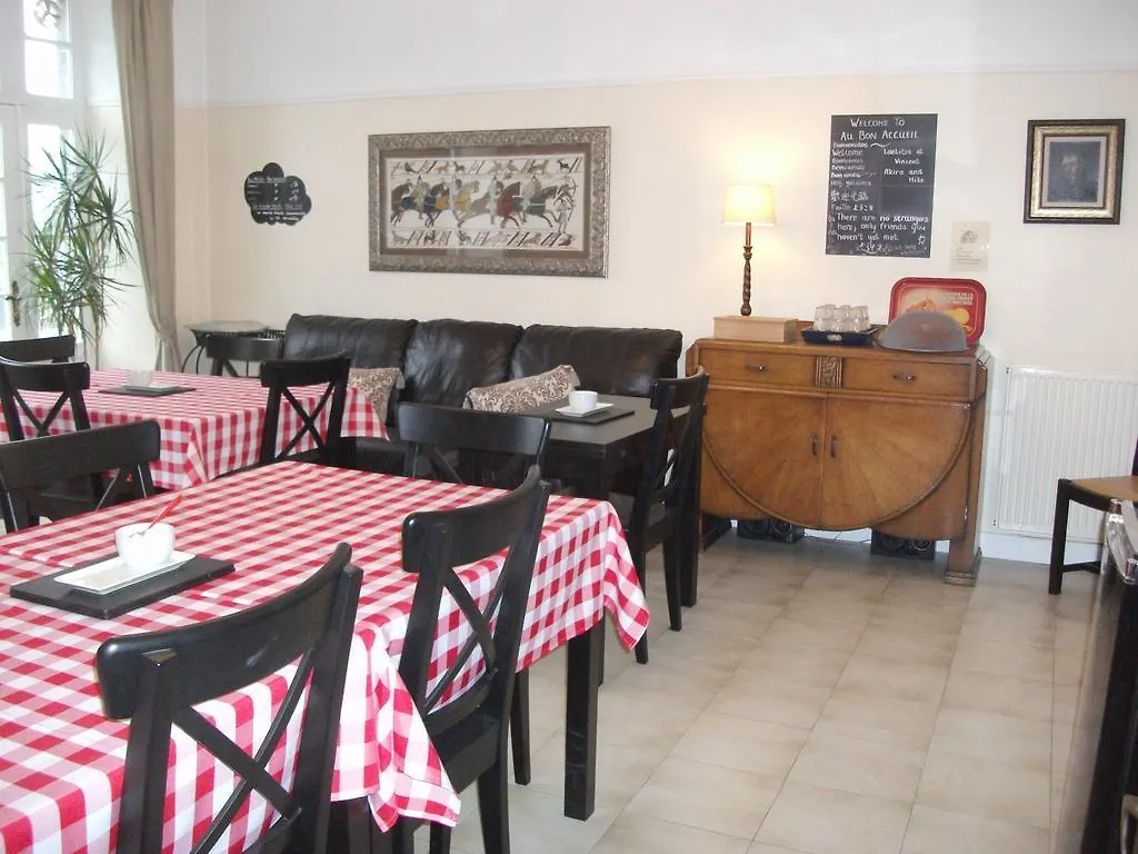 Au Bon Accueil Bed and Breakfast Saint-Marcan Bed & Breakfast