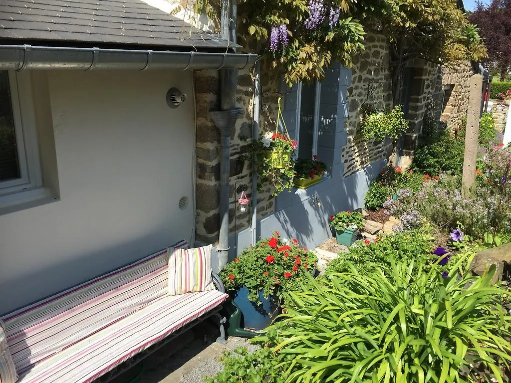 ** Bed & Breakfast Au Bon Accueil Bed and Breakfast Saint-Marcan Frankrig