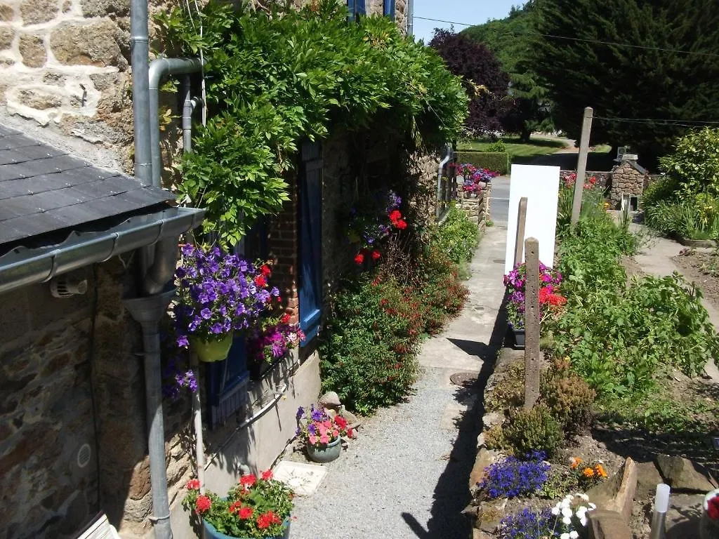 ** Bed & Breakfast Au Bon Accueil Bed and Breakfast Saint-Marcan Frankrig
